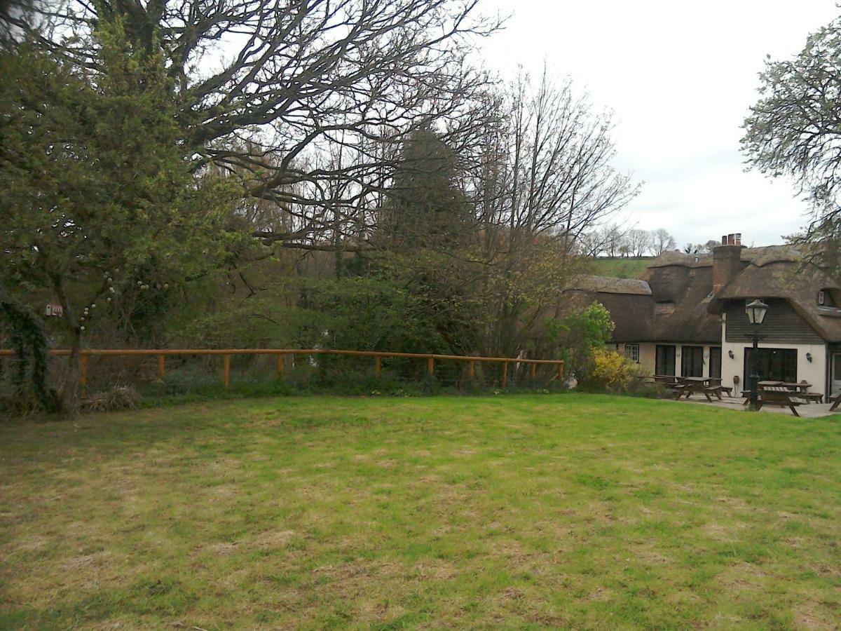 The Crown Inn Alvediston Екстериор снимка